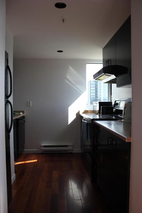 Your Vacation Home Downtown แวนคูเวอร์ ภายนอก รูปภาพ